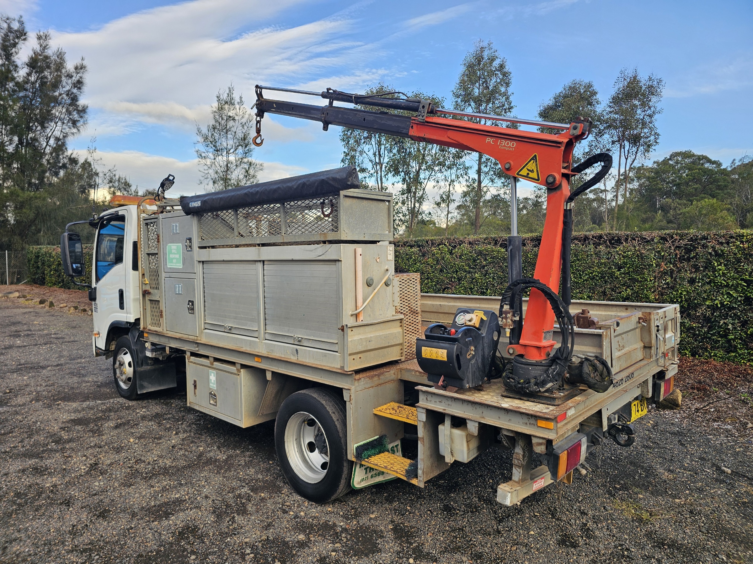 2008 Isuzu NPR 400 rurbo diesel service body crane truck image 5