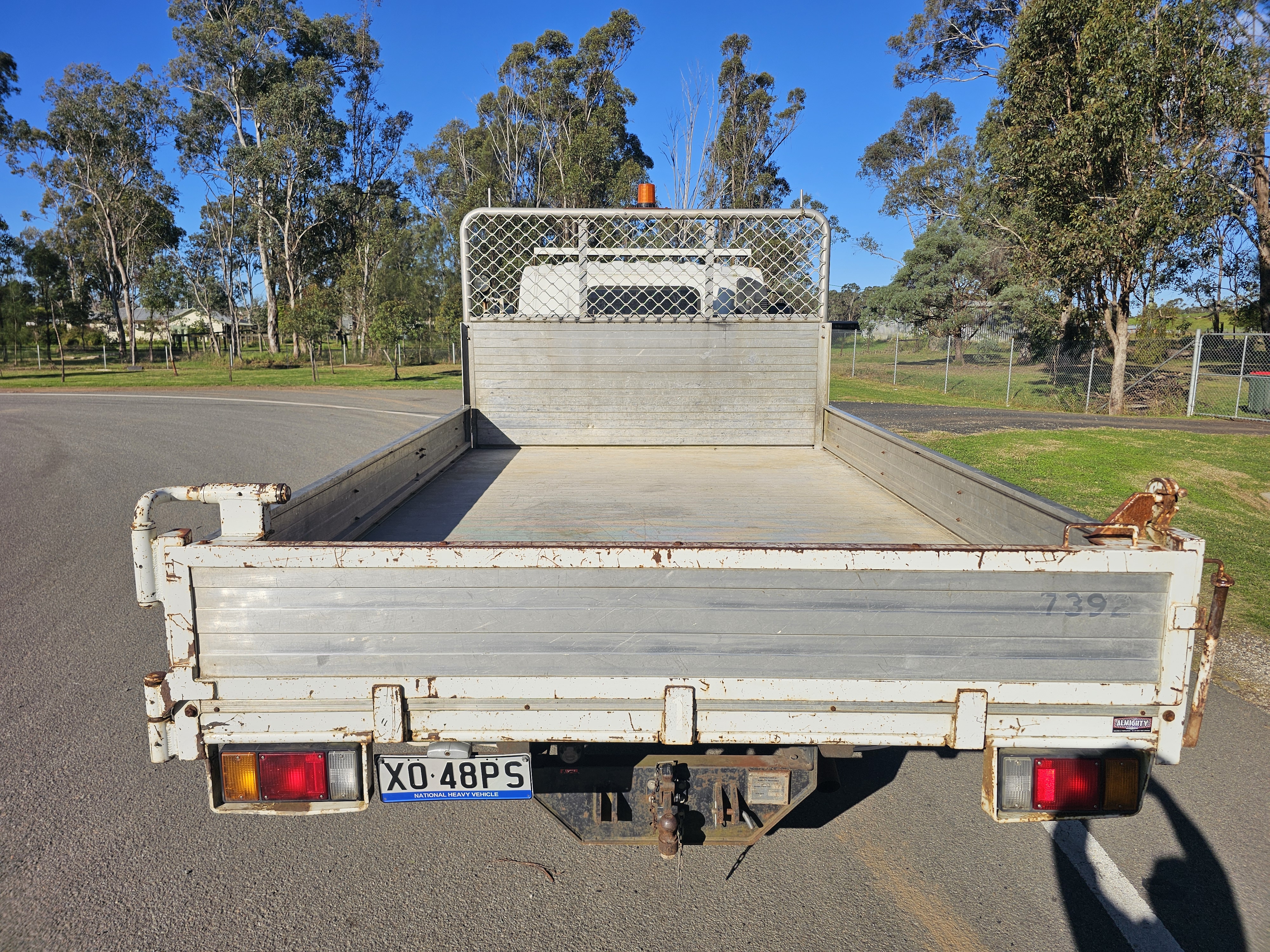 2012 NPR 75 turbo diesel tipper truck image 14