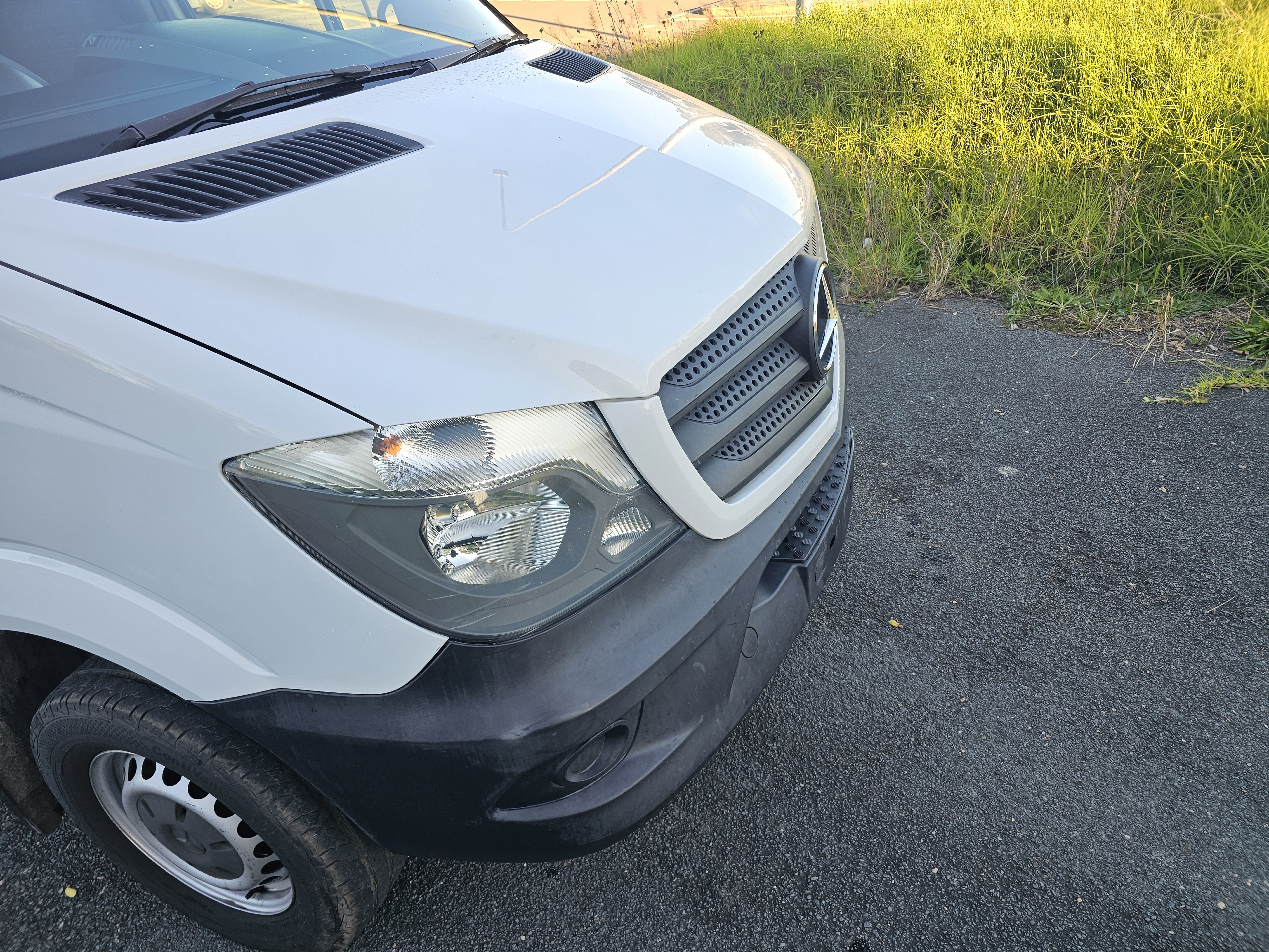 2019 Mercedes benz sprinter turbo diesel van image 3