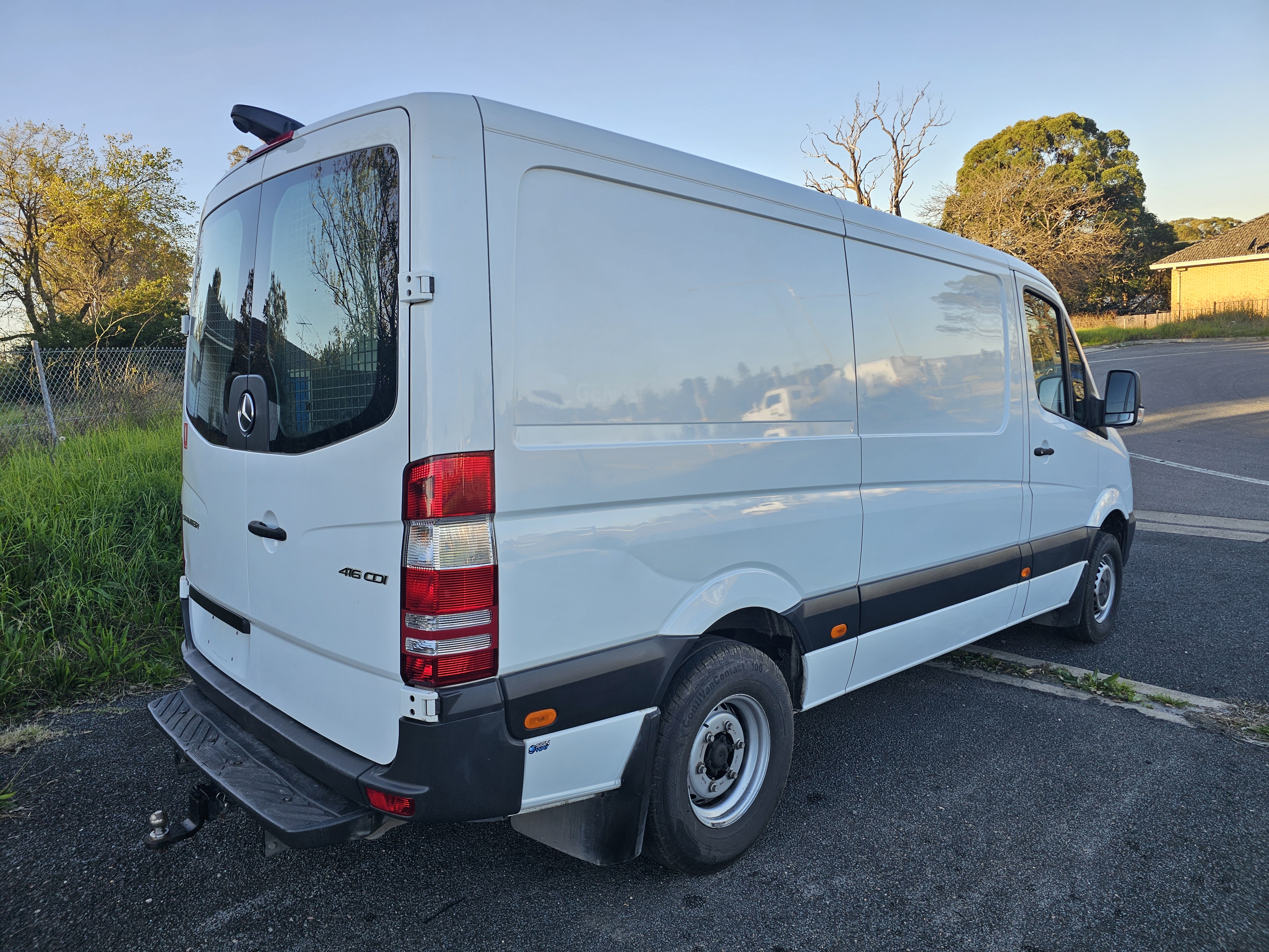 2019 Mercedes benz sprinter turbo diesel van image 4