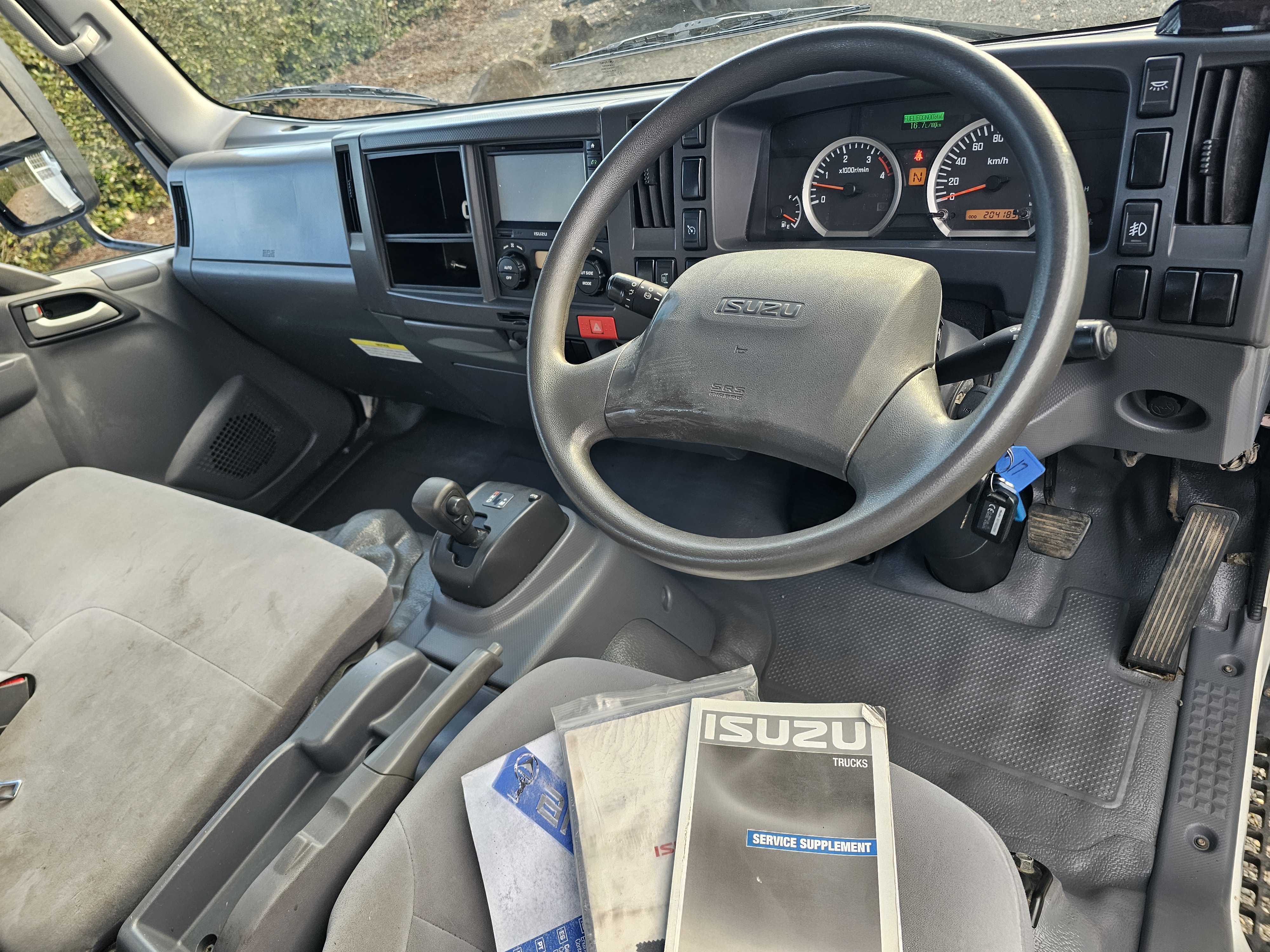 2019 Isuzi NQR 450 turbo diesel auto table top truck image 14