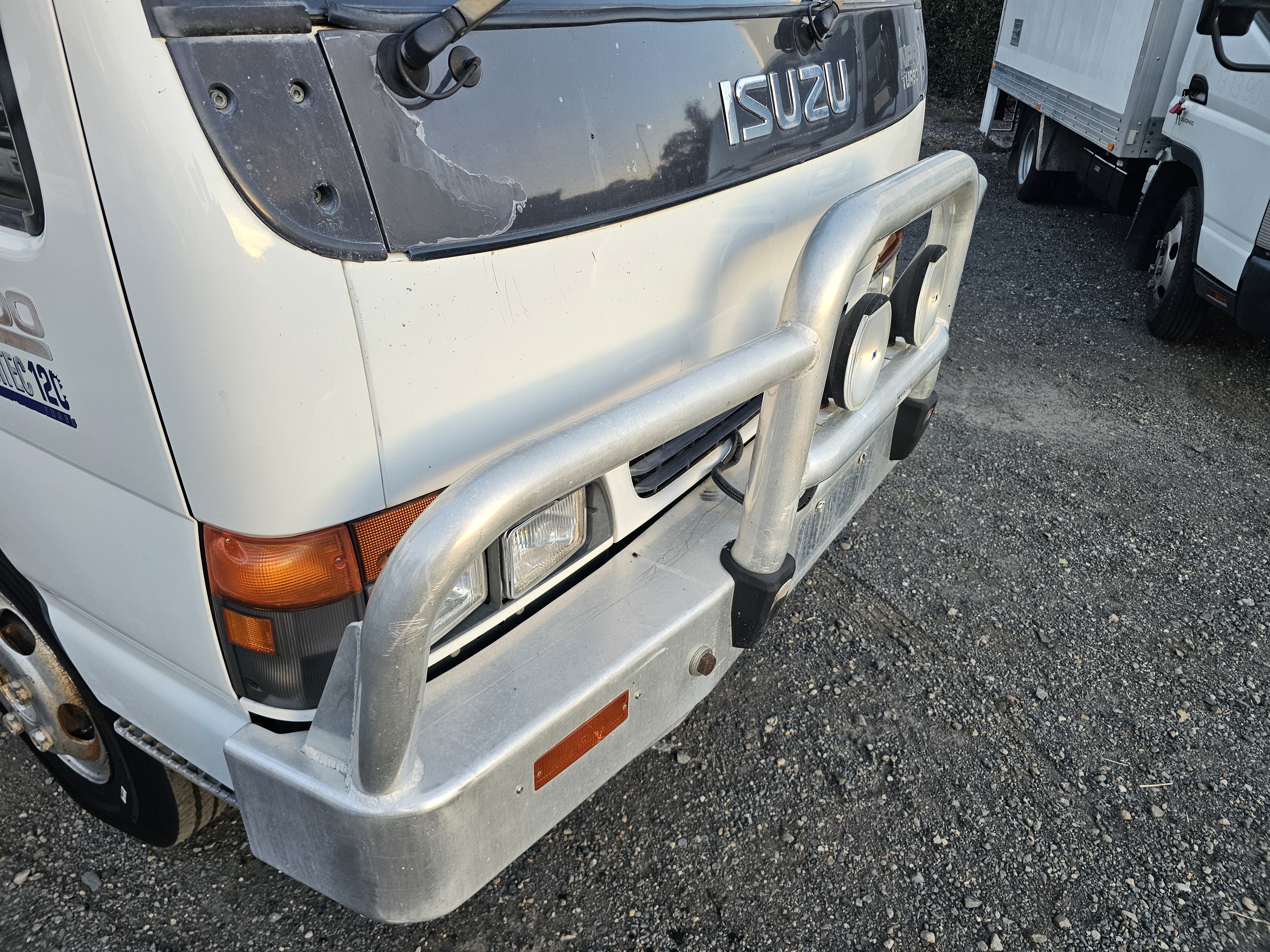 2001 Isuzu NPR 300 turbo diesel service body crane truck image 12